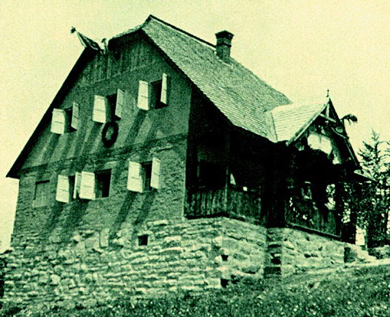 Chata K�ST v roce 1936, z archivu Petra �t�p�nka