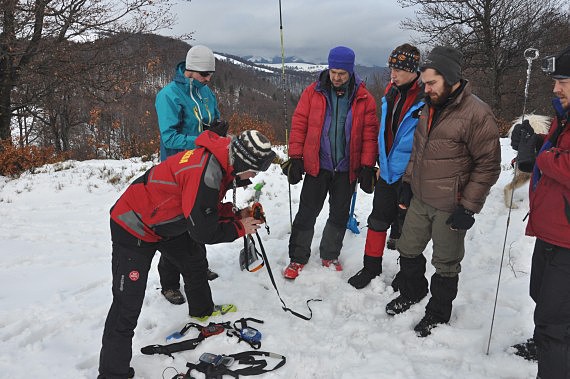 Uk�zky a n�cvik v ter�nu