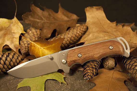 Outdoorový nůž
