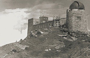 Observato� na �ern� ho�e