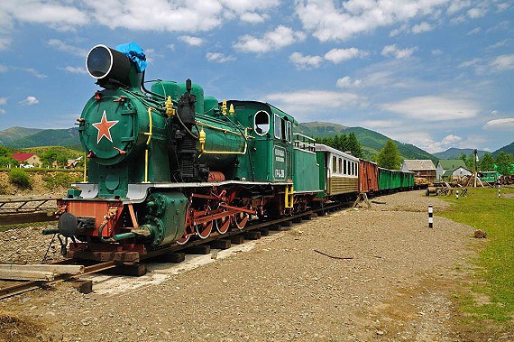 Expozice s parn� lokomotivou